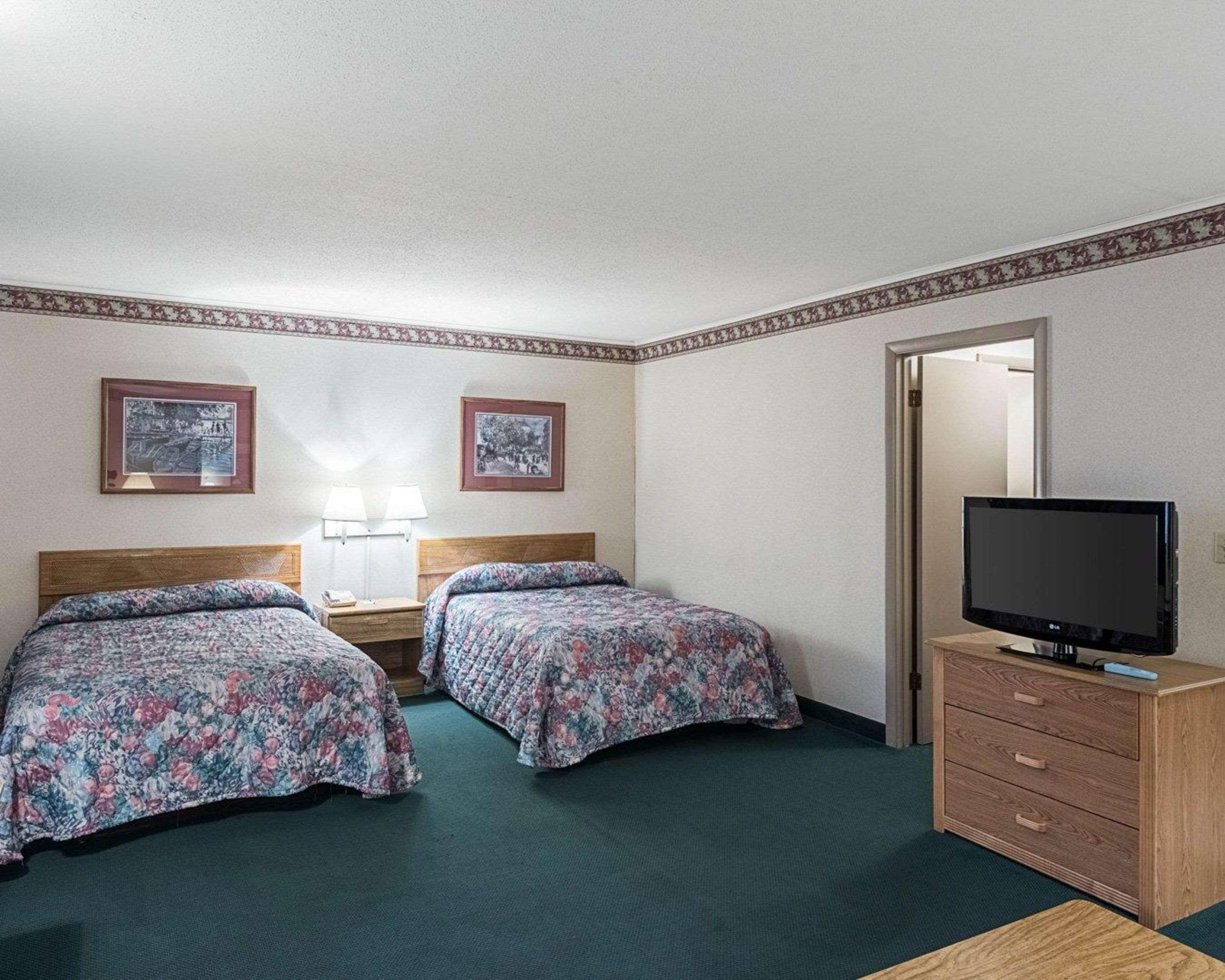 Rodeway Inn & Suites Rehoboth Beach Exterior foto