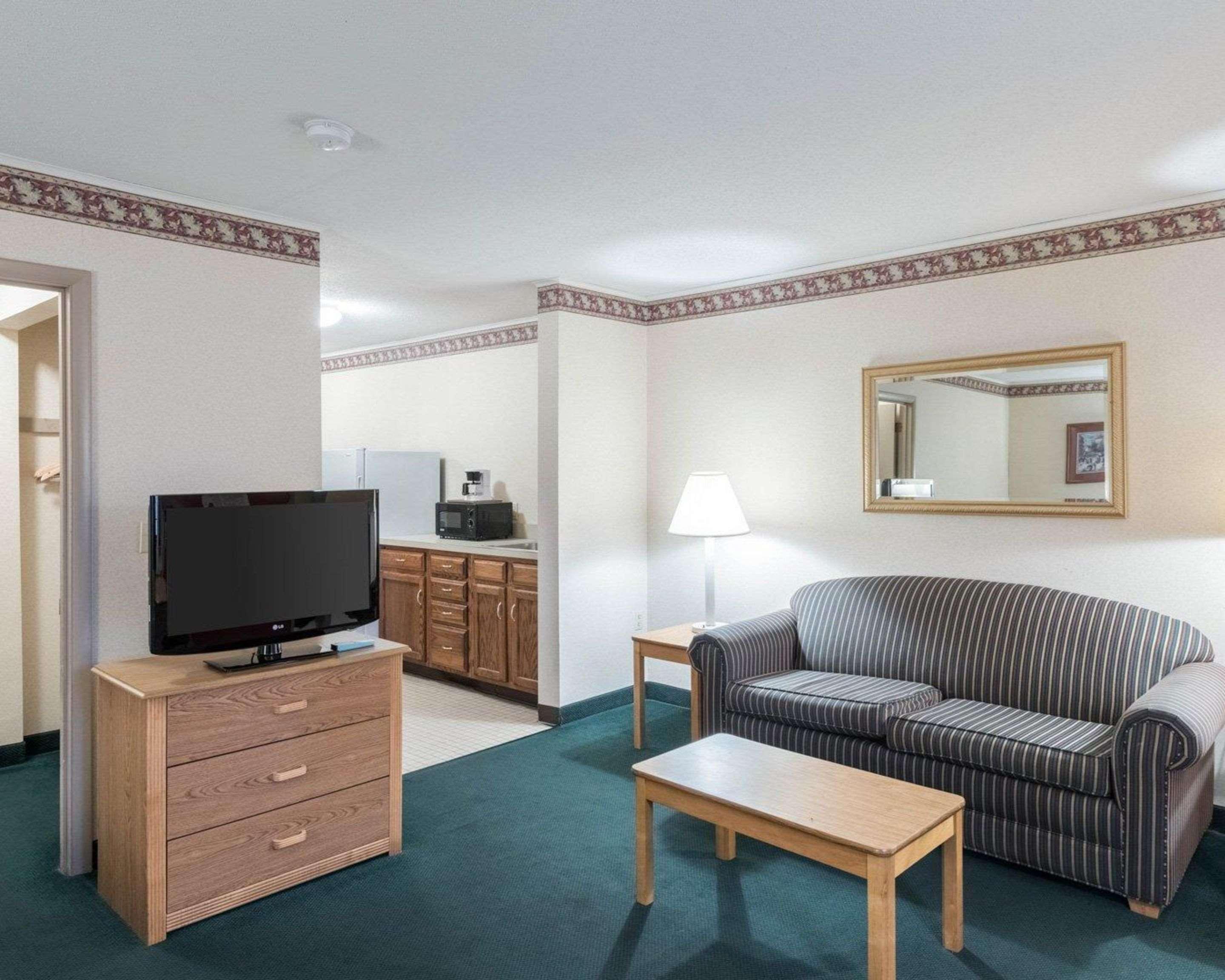 Rodeway Inn & Suites Rehoboth Beach Exterior foto