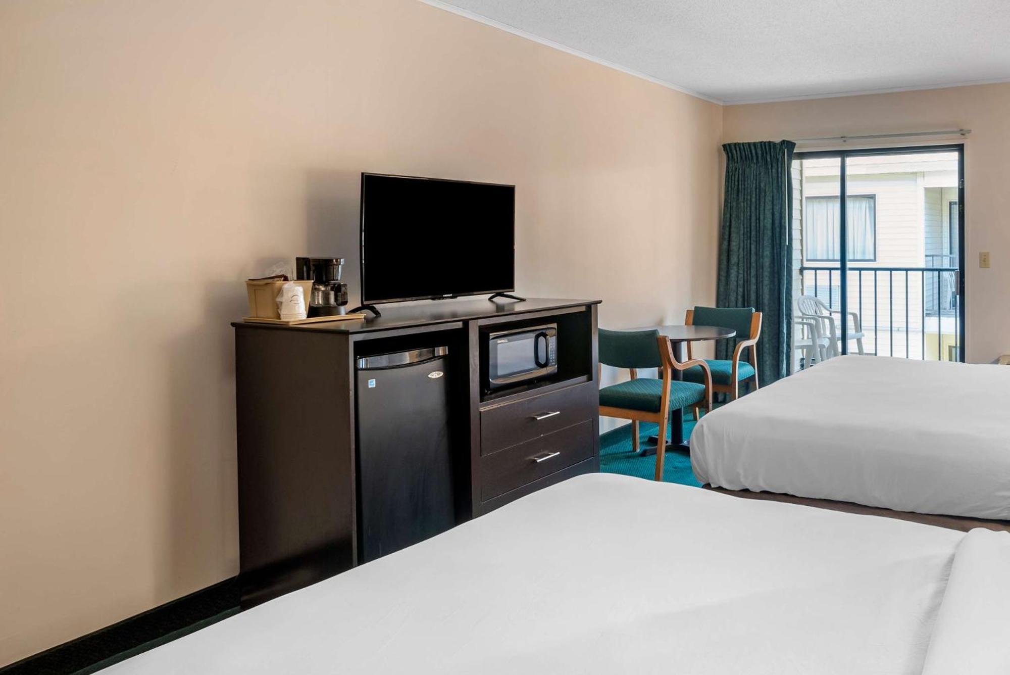 Rodeway Inn & Suites Rehoboth Beach Exterior foto